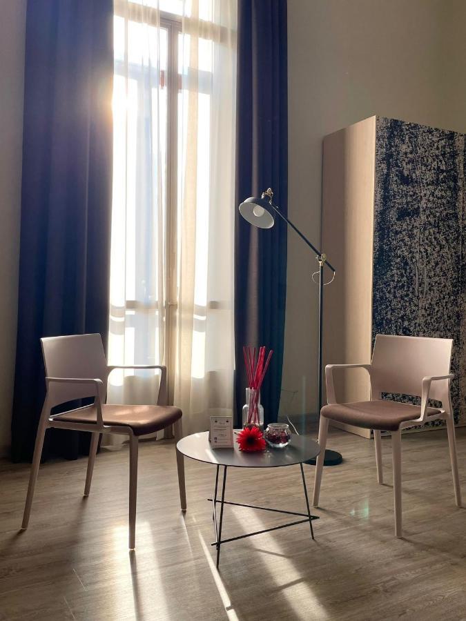 Quality Dock Milano 3*