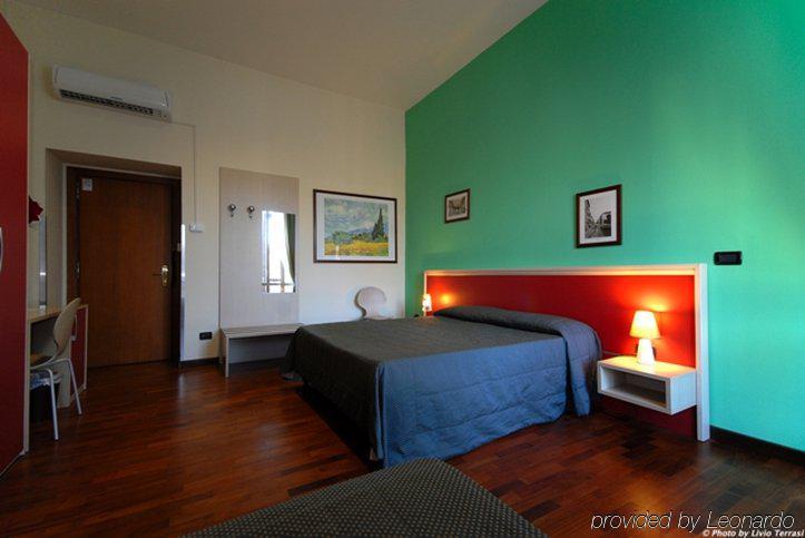 Quality Dock Milano 3*