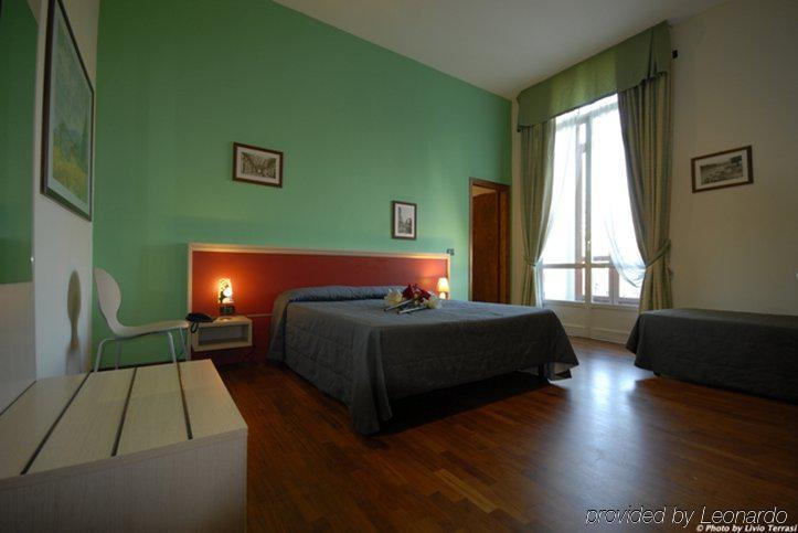 Quality Dock Milano 3*